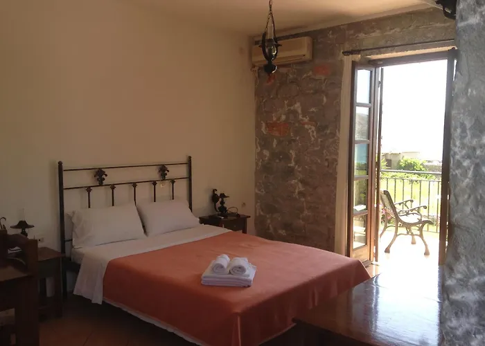 Gasthuis - Giannakakoy Traditional Stone Néon Oítilon