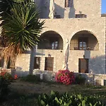 בית הארחה - Giannakakoy Traditional Stone