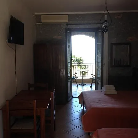 - Giannakakoy Traditional Stone