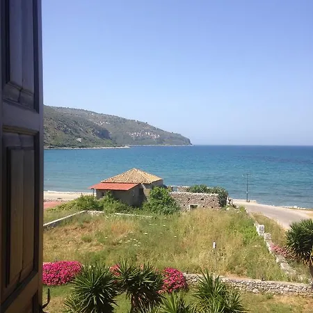 بيت ضيافة - Giannakakoy Traditional Stone 3*