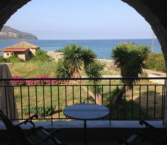 - Giannakakoy Traditional Stone