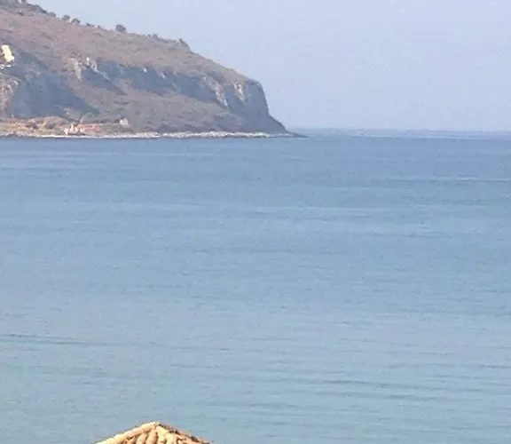 - Giannakakoy Traditional Stone ゲストハウス