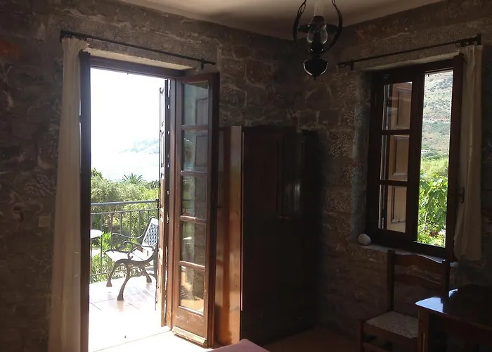 Casa de hóspedes - Giannakakoy Traditional Stone 3*